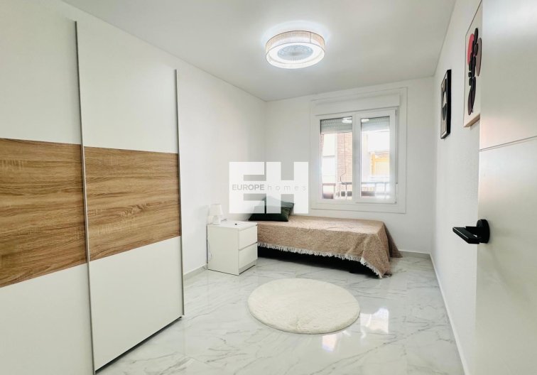 Segunda mano - Apartamento  - Torrevieja - Playa del Cura