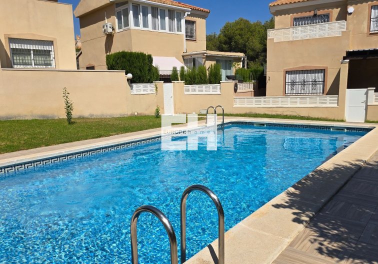 Resale - villa - Orihuela - Inland