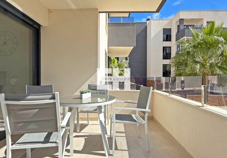 Resale - Apartment - Orihuela Costa - Costa Blanca