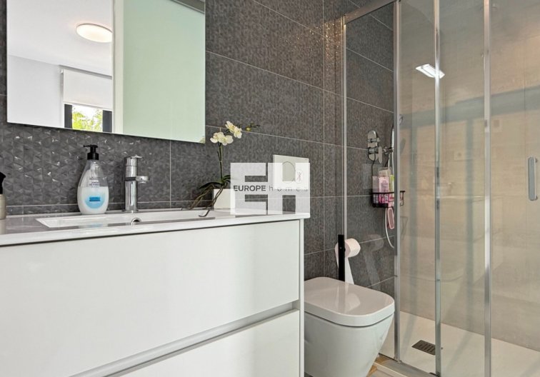 Resale - Apartment - Orihuela Costa - Costa Blanca