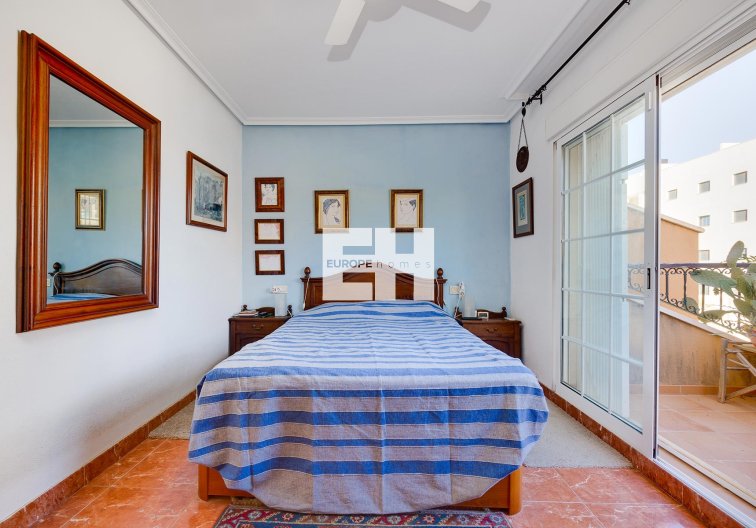 Revente - villa - Orihuela Costa - Costa Blanca