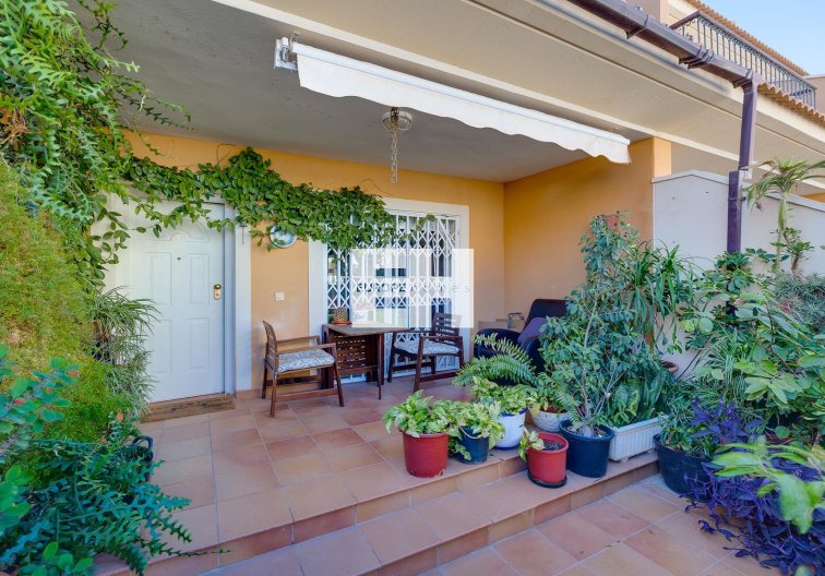 Revente - villa - Orihuela Costa - Costa Blanca