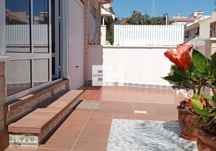 Segunda mano - villa - Pilar de la Horadada - Costa Blanca