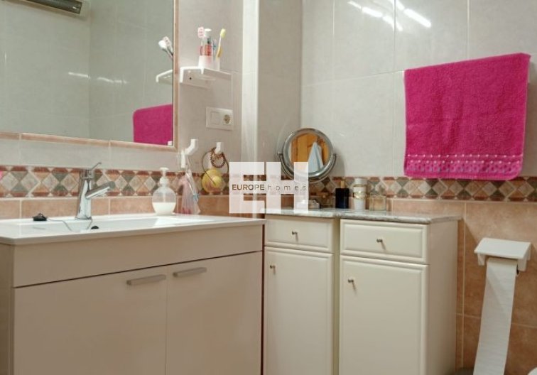 Segunda mano - villa - Pilar de la Horadada - Costa Blanca