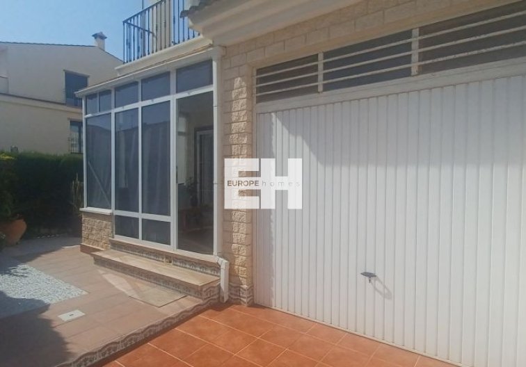 Segunda mano - villa - Pilar de la Horadada - Costa Blanca