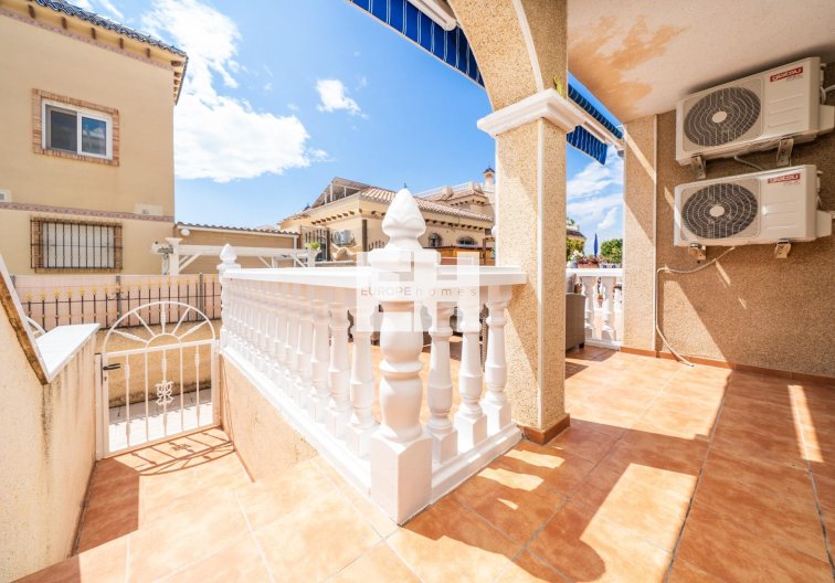 Segunda mano - Semi Detached - Orihuela Costa - Los Almendros-la Florida