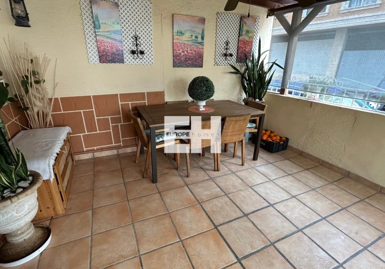 Segunda mano - villa - Los Montesinos - Costa Blanca