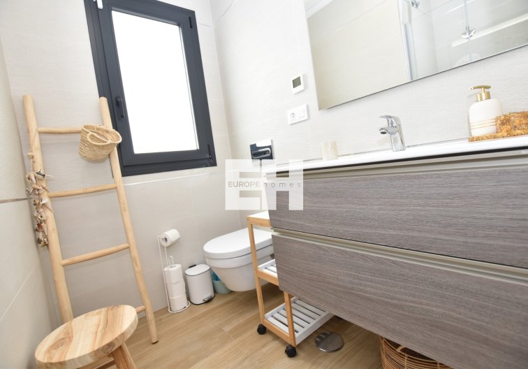 Segunda mano - Apartamento  - Torrevieja - Costa Blanca