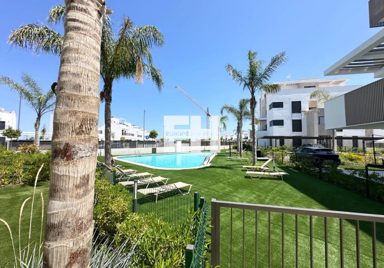 Segunda mano - Apartamento  - Santa Rosalia Resort - Inland