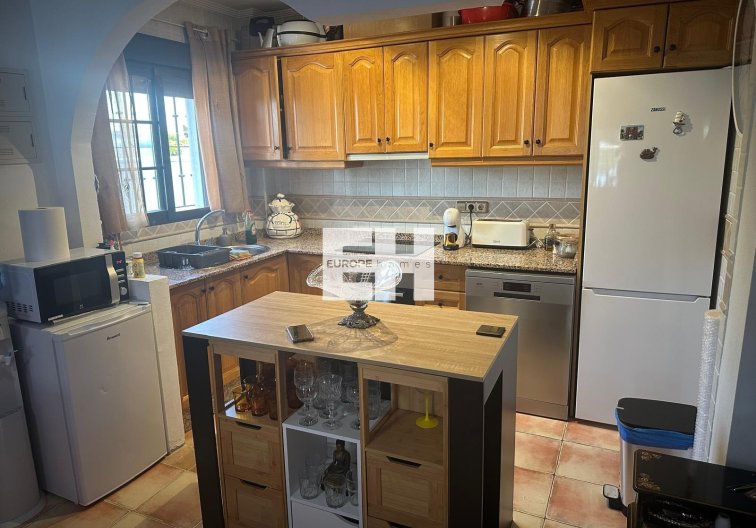 Segunda mano - villa - Hondón de las Nieves - Inland