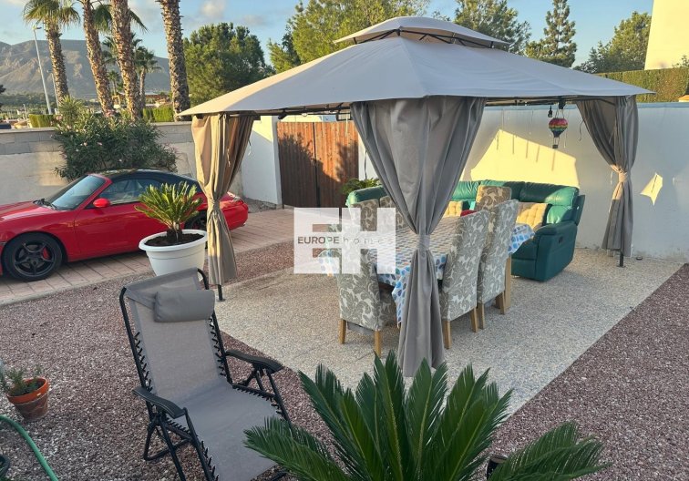 Segunda mano - villa - Hondón de las Nieves - Inland