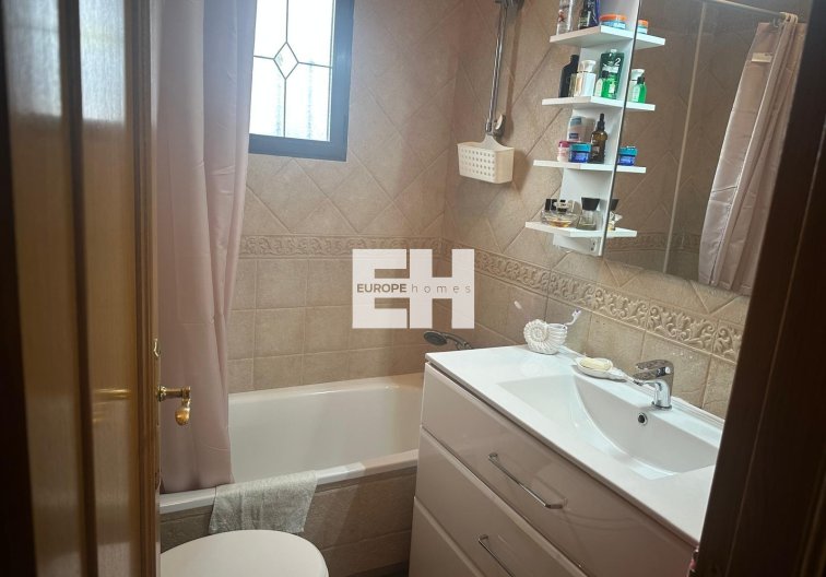 Segunda mano - villa - Hondón de las Nieves - Inland