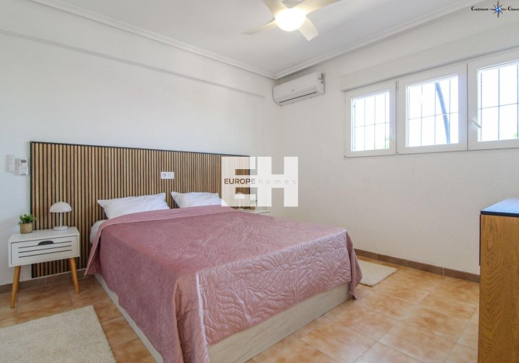 Segunda mano - Atico - Torrevieja - Punta Prima