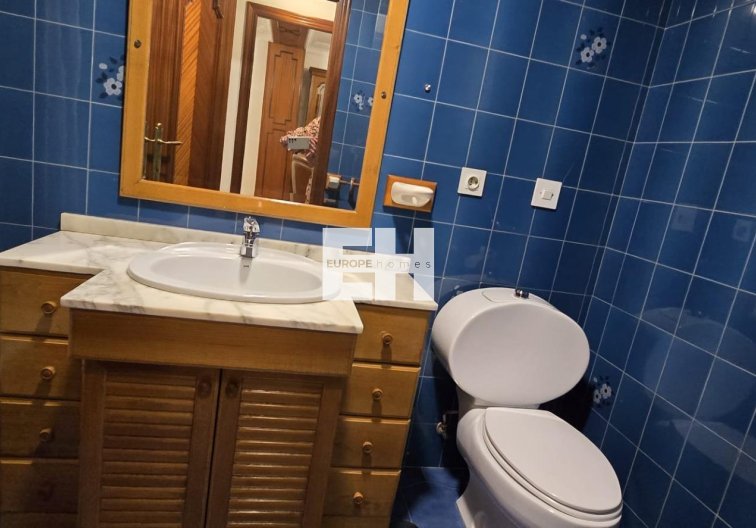 Segunda mano - Apartamento  - Torrevieja - Centro