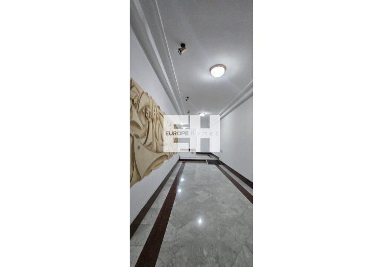 Segunda mano - Apartamento  - Torrevieja - Centro