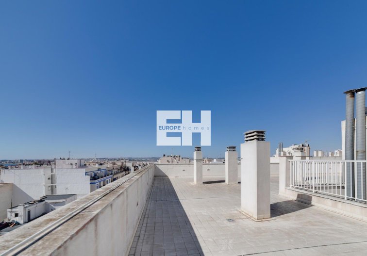 Segunda mano - Apartamento  - Torrevieja - Centro