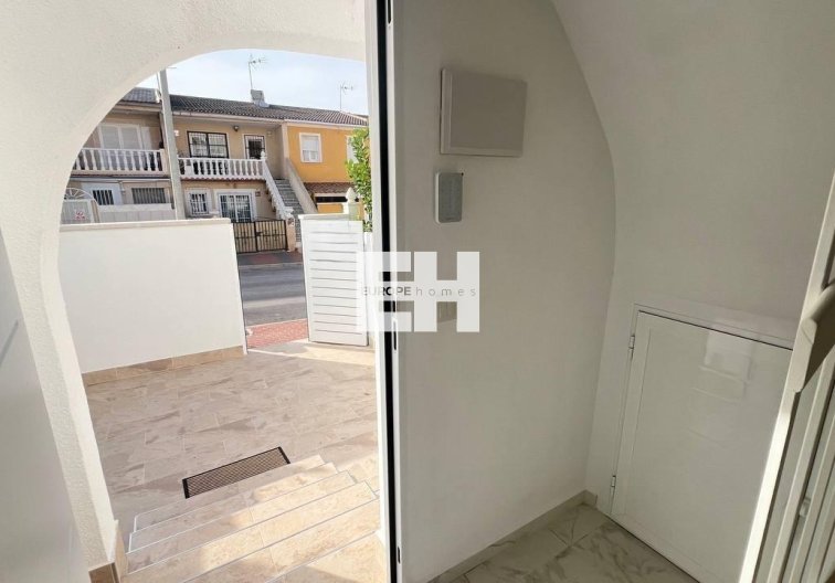 Segunda mano - town house - Torrevieja - Los Balcones - Los Altos Del Edén