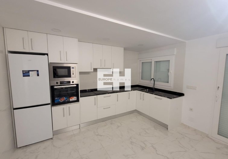 Segunda mano - town house - Torrevieja - Los Balcones - Los Altos Del Edén