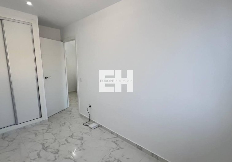 Segunda mano - town house - Torrevieja - Los Balcones - Los Altos Del Edén