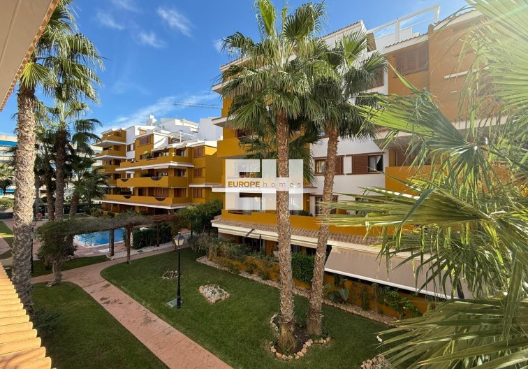 Segunda mano - Apartamento  - Torrevieja - Punta Prima