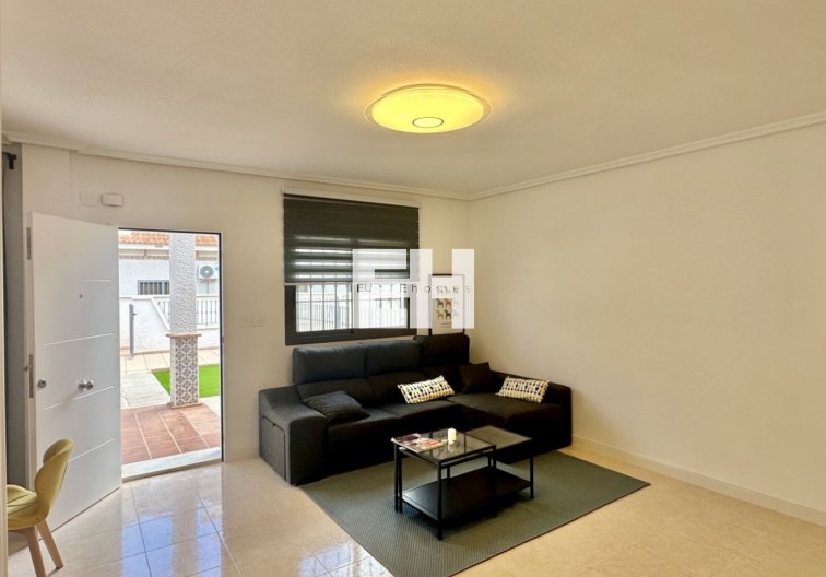 Segunda mano - town house - San Miguel de Salinas - Inland