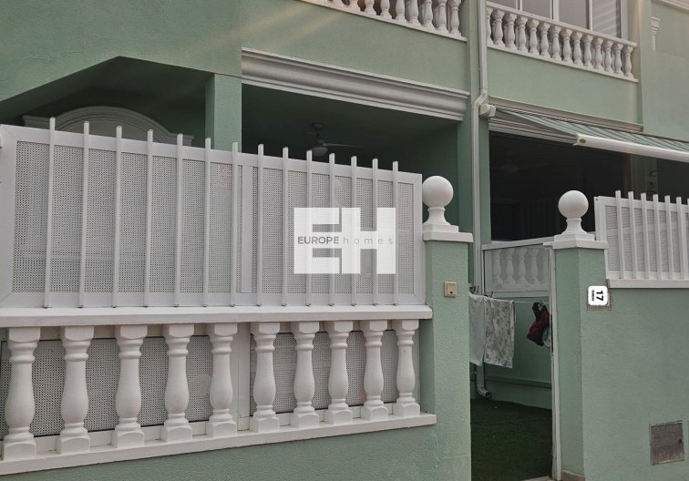 Herverkoop - town house - Gran Alacant