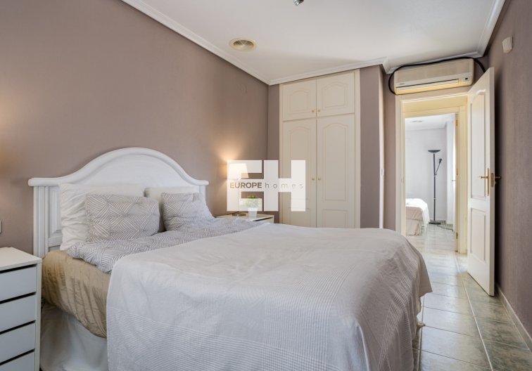 Resale - villa - Guardamar del Segura - Costa Blanca