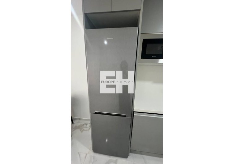 Segunda mano - Apartamento  - Torrevieja - Parque De Las Naciones