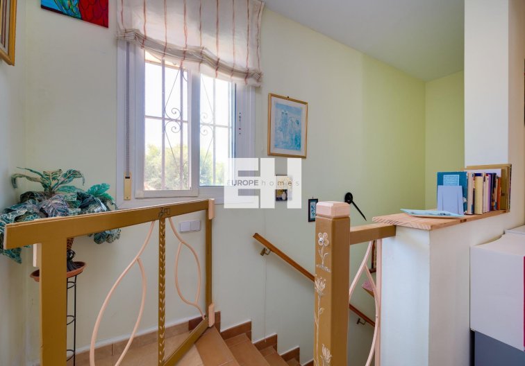 Herverkoop - villa - Torrevieja - Playa de los Locos