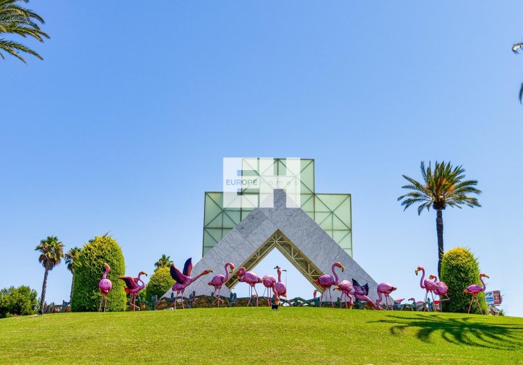 Herverkoop - villa - Torrevieja - Playa de los Locos