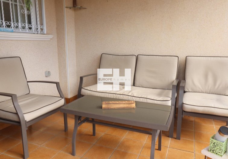 Segunda mano - villa - Villamartin - Costa Blanca