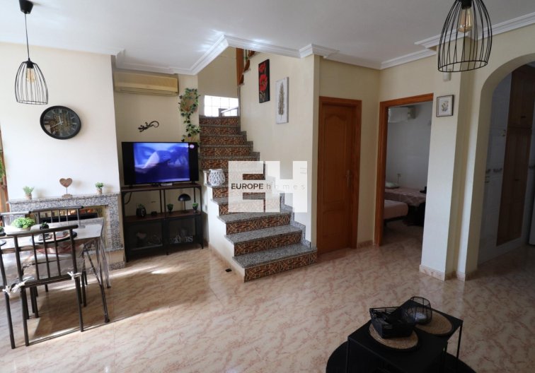 Segunda mano - villa - Villamartin - Costa Blanca