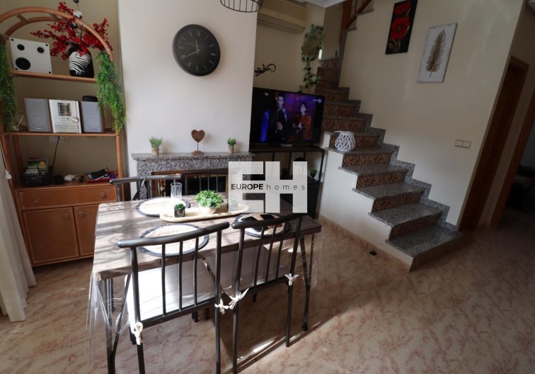 Segunda mano - villa - Villamartin - Costa Blanca