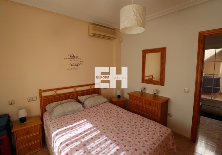 Segunda mano - villa - Villamartin - Costa Blanca