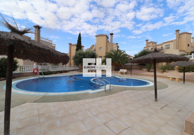 Segunda mano - villa - Villamartin - Costa Blanca