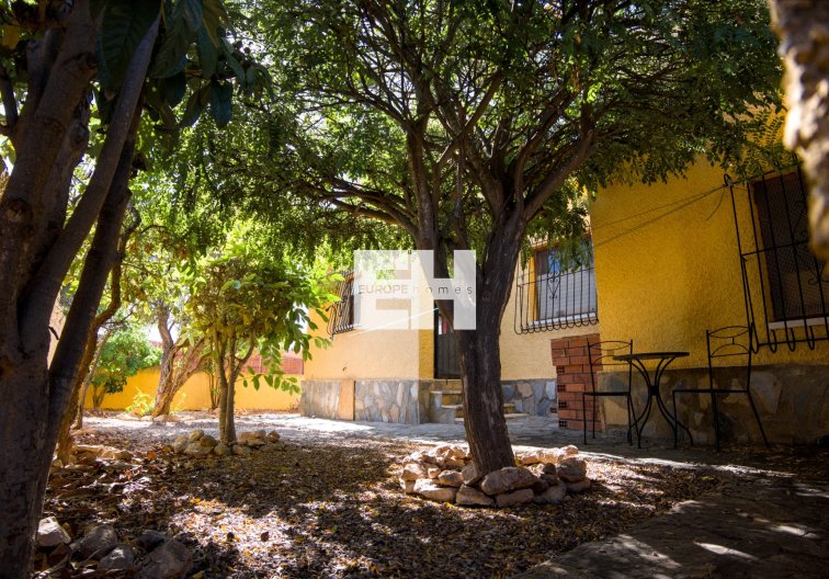 Herverkoop - villa - La Siesta - Costa Blanca