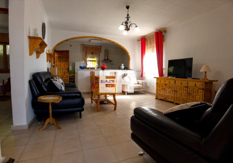 Herverkoop - villa - La Siesta - Costa Blanca