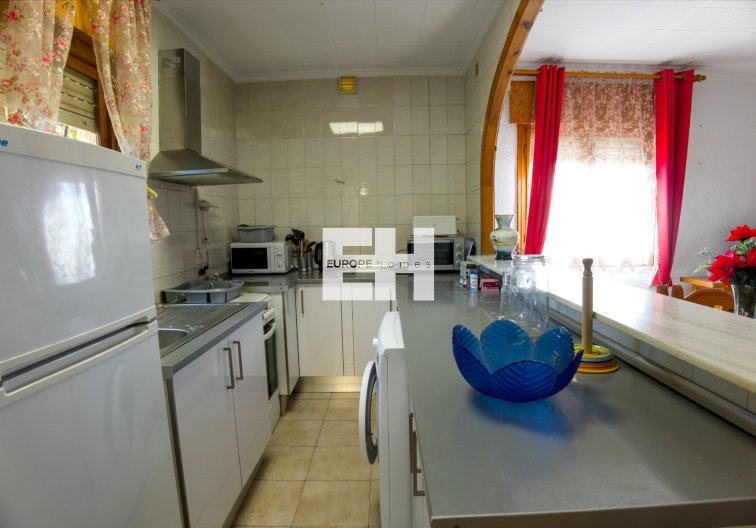 Herverkoop - villa - La Siesta - Costa Blanca