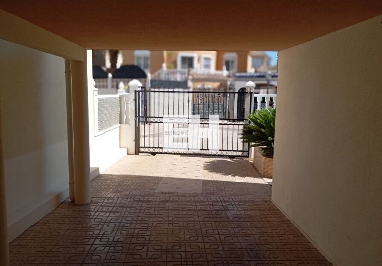 Segunda mano - villa - Villamartin - Costa Blanca