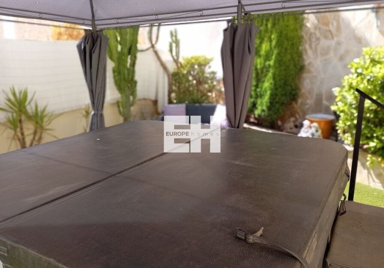 Segunda mano - villa - Villamartin - Costa Blanca