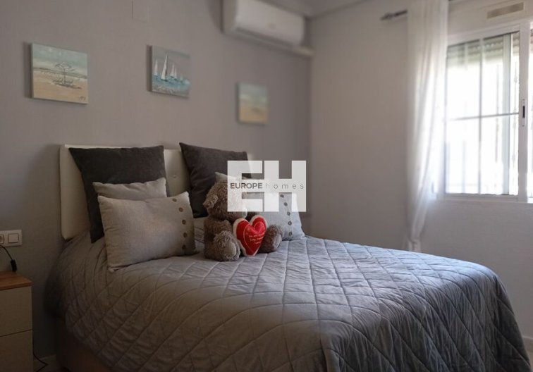 Segunda mano - villa - Villamartin - Costa Blanca