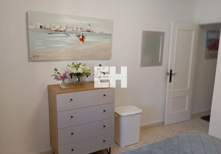 Segunda mano - villa - Villamartin - Costa Blanca