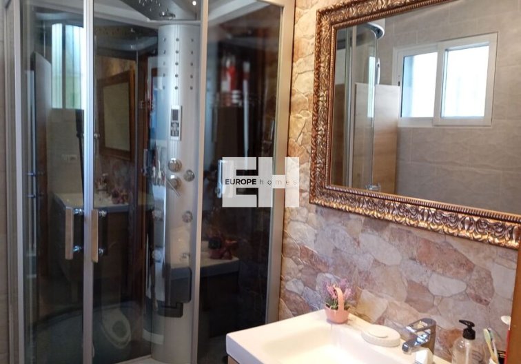 Segunda mano - villa - Villamartin - Costa Blanca