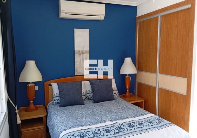 Segunda mano - villa - Villamartin - Costa Blanca