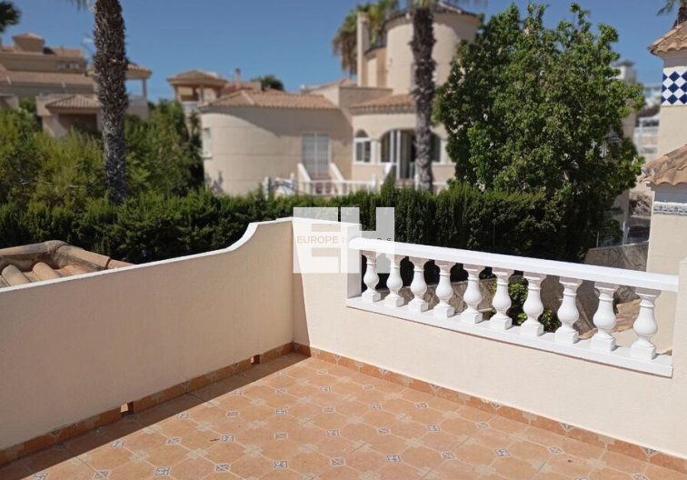 Segunda mano - villa - Villamartin - Costa Blanca