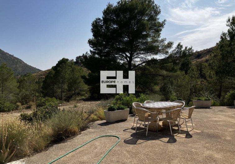 Resale - villa - Finestrat - Costa Blanca