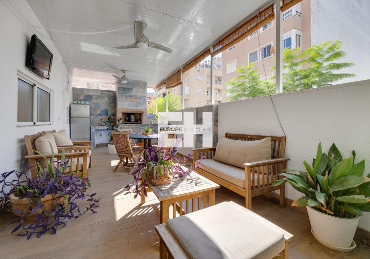 Segunda mano - town house - Torrevieja - Centro