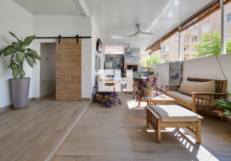 Segunda mano - town house - Torrevieja - Centro