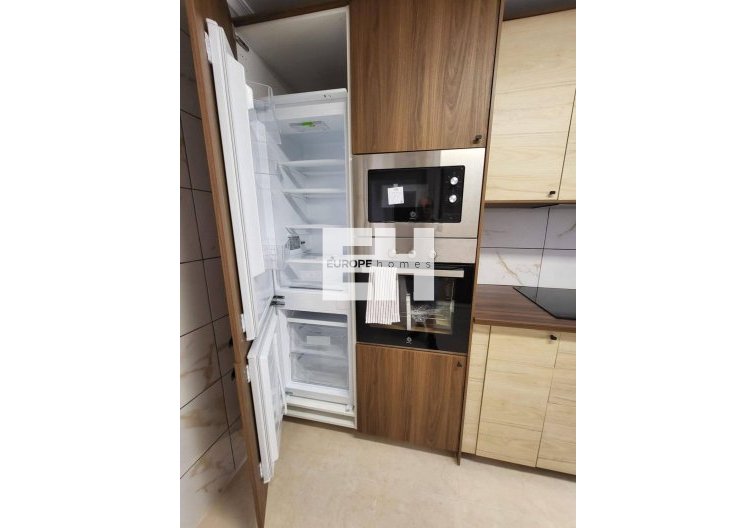 Segunda mano - town house - San Miguel de Salinas - Ciudad De Las Comunicaciones