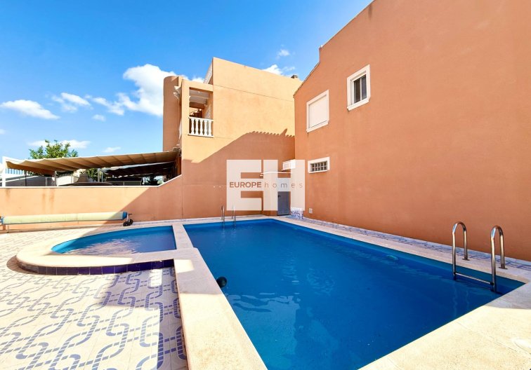 Segunda mano - Semi Detached - Torrevieja - El Limonar